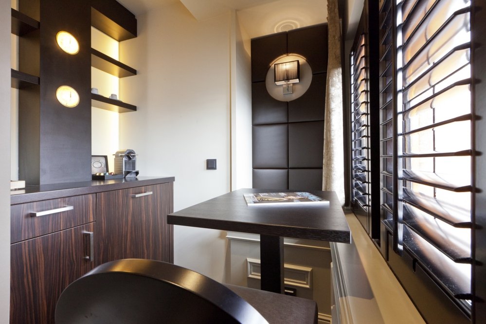 Intimate nook