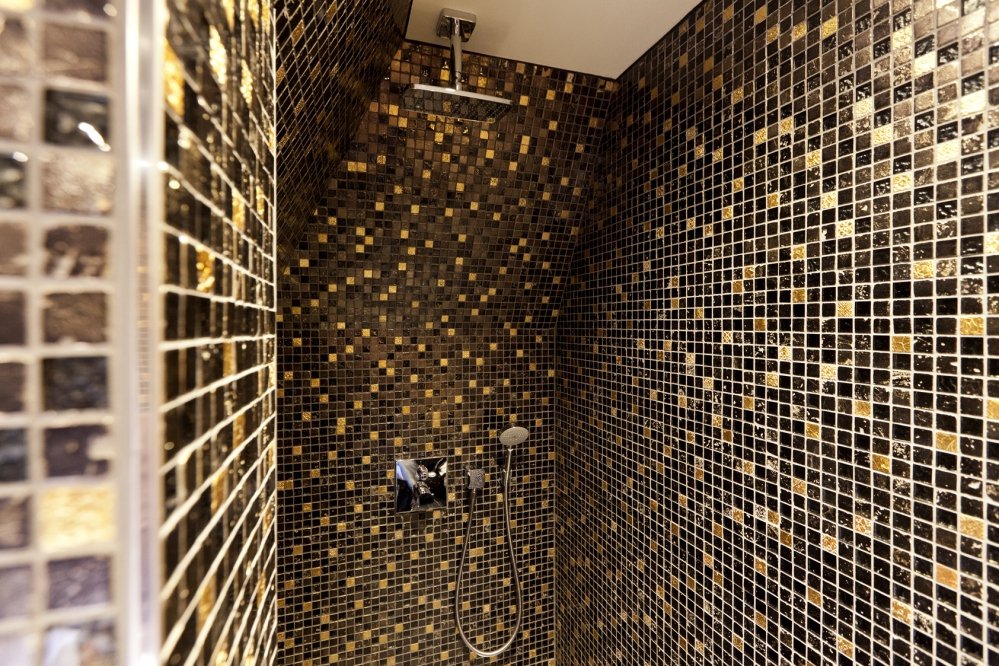 Walk-in shower