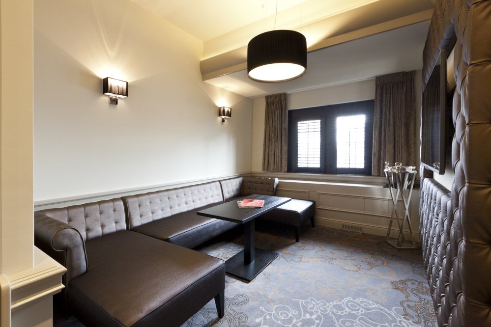 Spacious living area